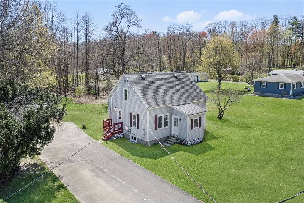 30 Gunn Road Southampton, MA 01073 - Photo 1 of 37 Gallery Image 1