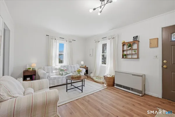 $3,000 | 106 Midway Ovl, Groton, CT 06340