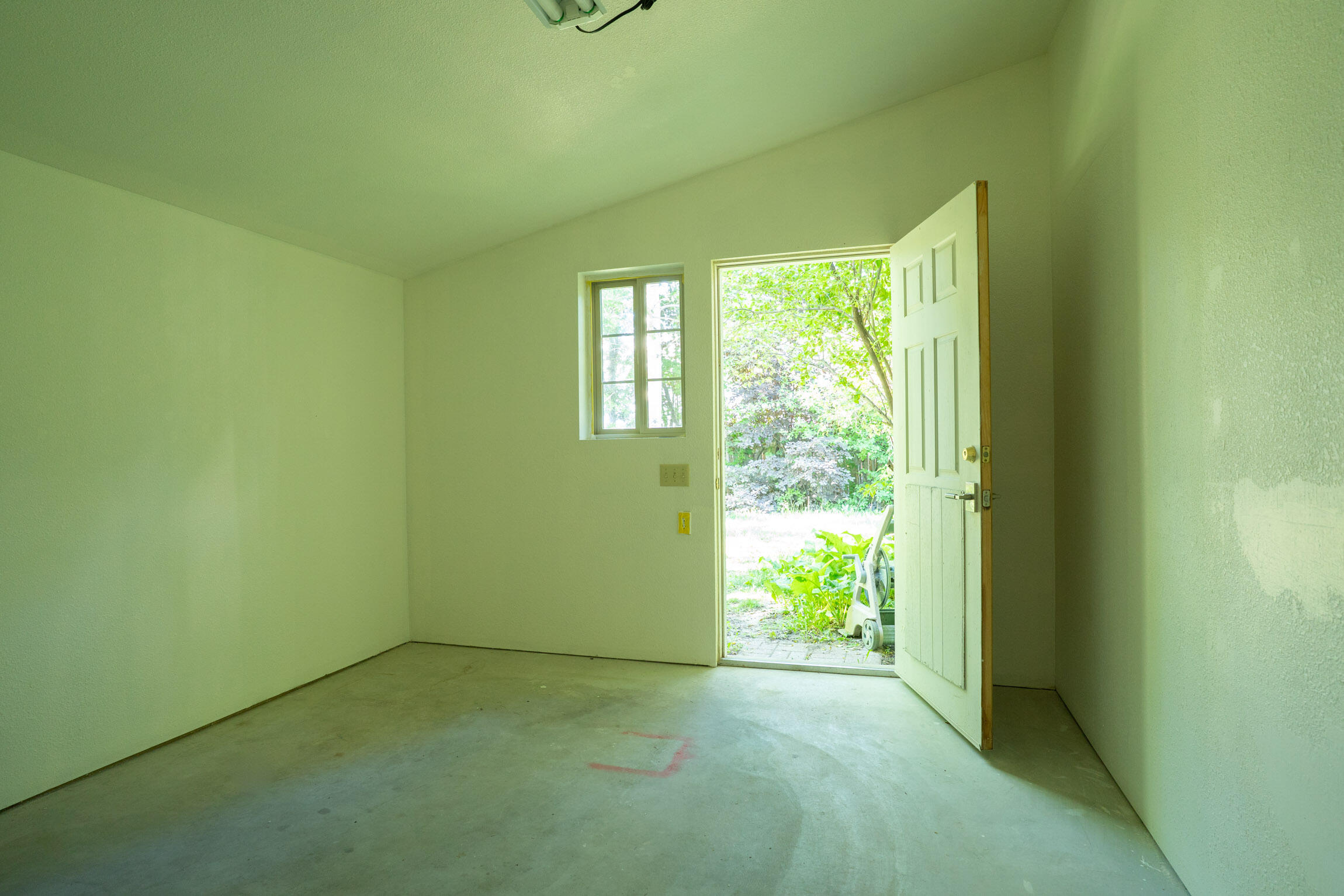 651 Whitetail Drive Hailey, ID 83333 - Photo 30 of 36 Back Room of Garage with Separate Entran