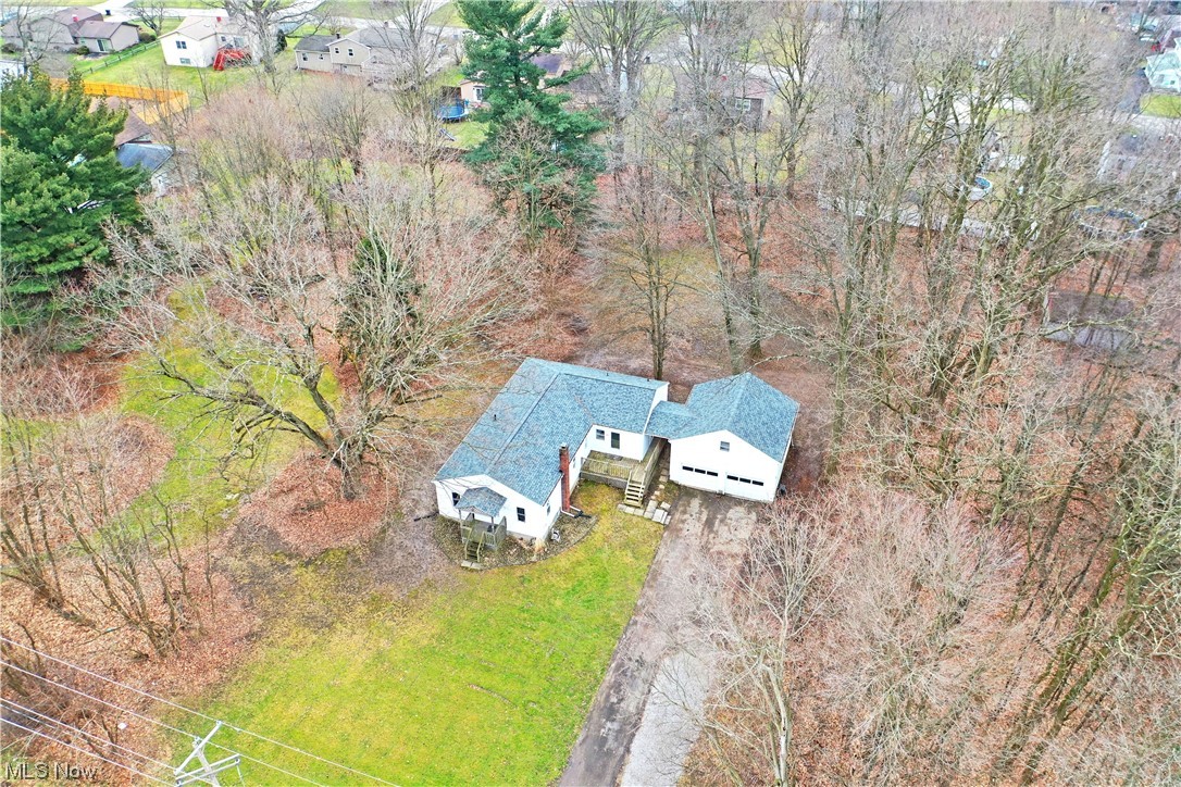 4011 Burkey Road Youngstown, OH 44515 - Photo 3 of 36 Gallery Image 3
