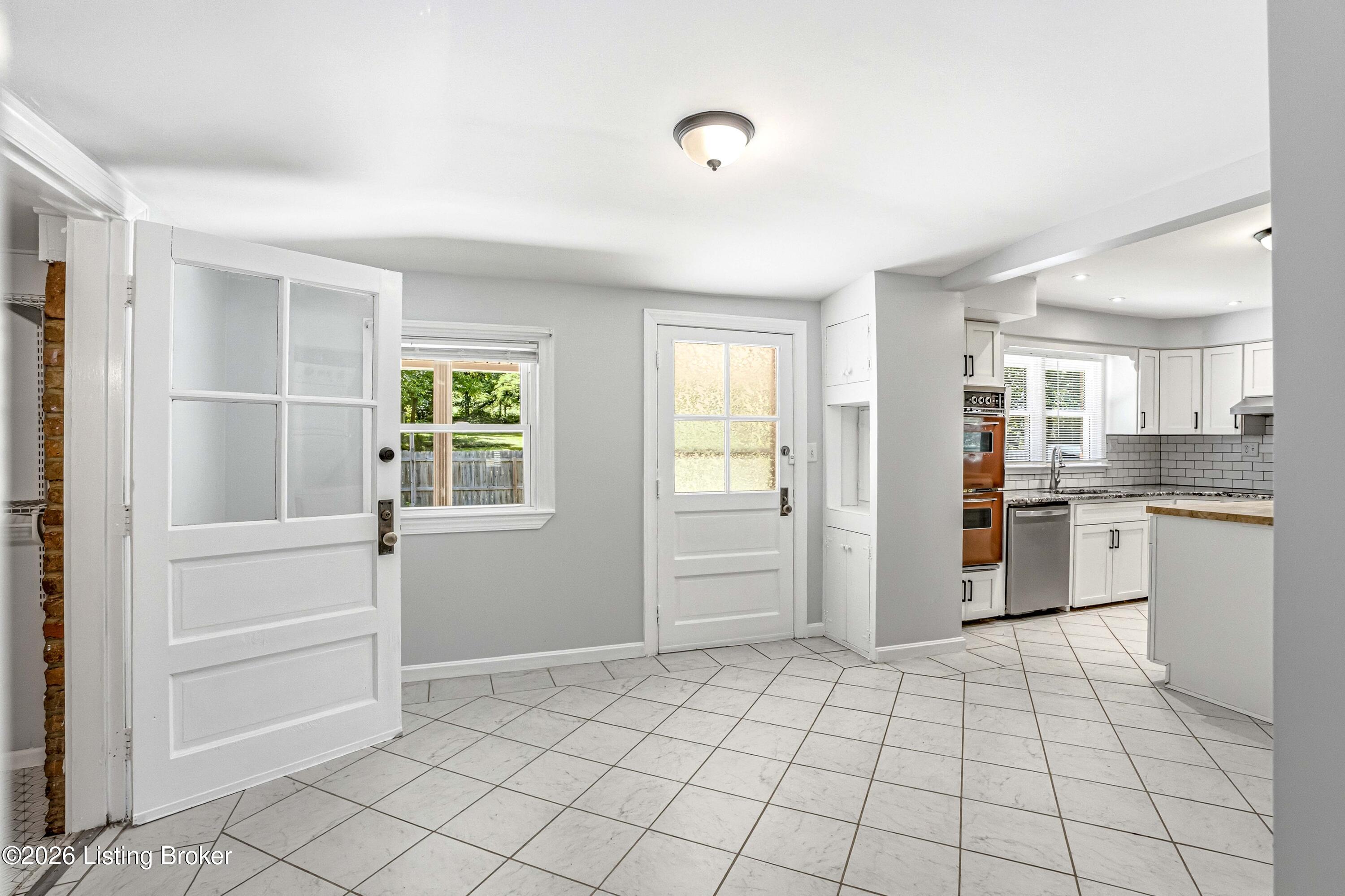 745 Brooks Schoolhouse Road Brooks, KY 40109 - Photo 20 of 53 39_Kitchen-Entry-Door