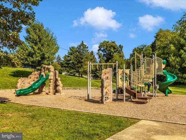 $1,425,000 | 9713 Woodlake Place, New Market, MD 21774