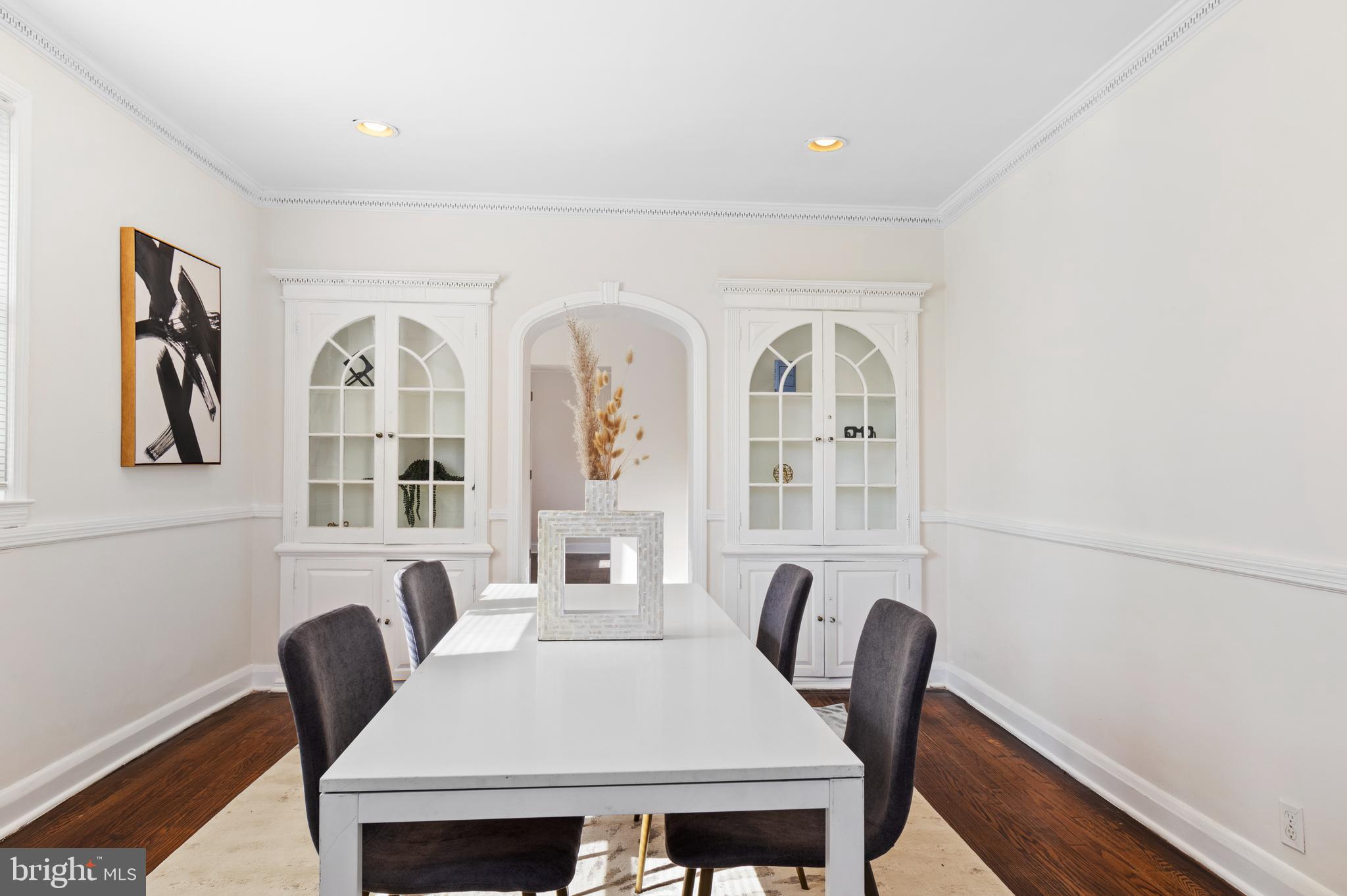3604 Dennlyn Road Baltimore, MD 21215 - Photo 6 of 49 Gallery Image 6