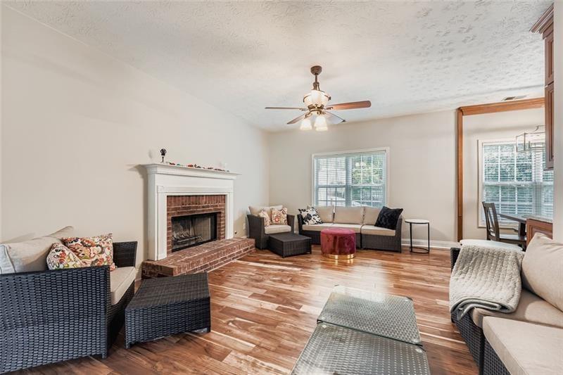 2409 Caneridge Way Southwest Marietta, GA 30064 - Photo 13 of 28