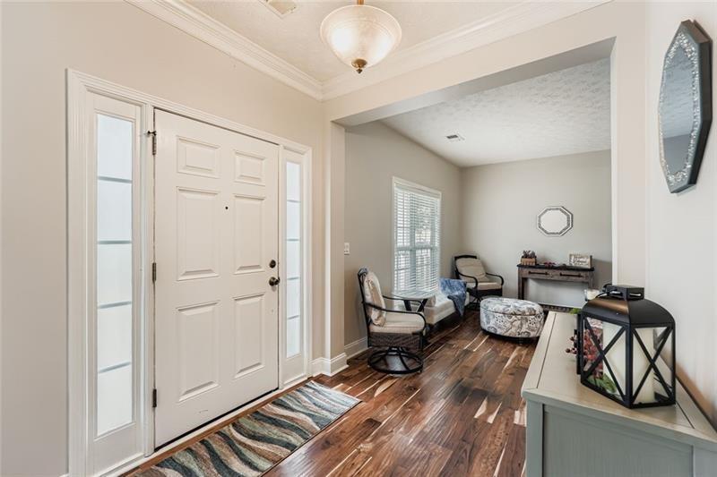 2409 Caneridge Way Southwest Marietta, GA 30064 - Photo 4 of 28