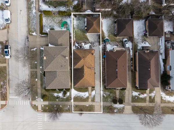 an aerial view of multiple house