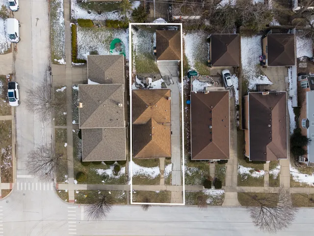 an aerial view of multiple house