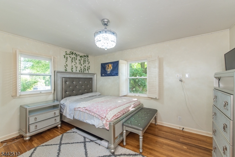 27 Mountain Road Rockaway, NJ 07866 - Photo 22 of 32