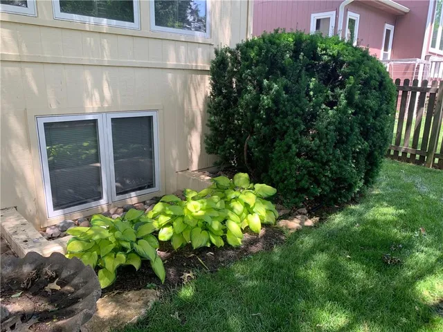 $475,000 | 8431 West 156th Terrace, Overland Park, KS 66223