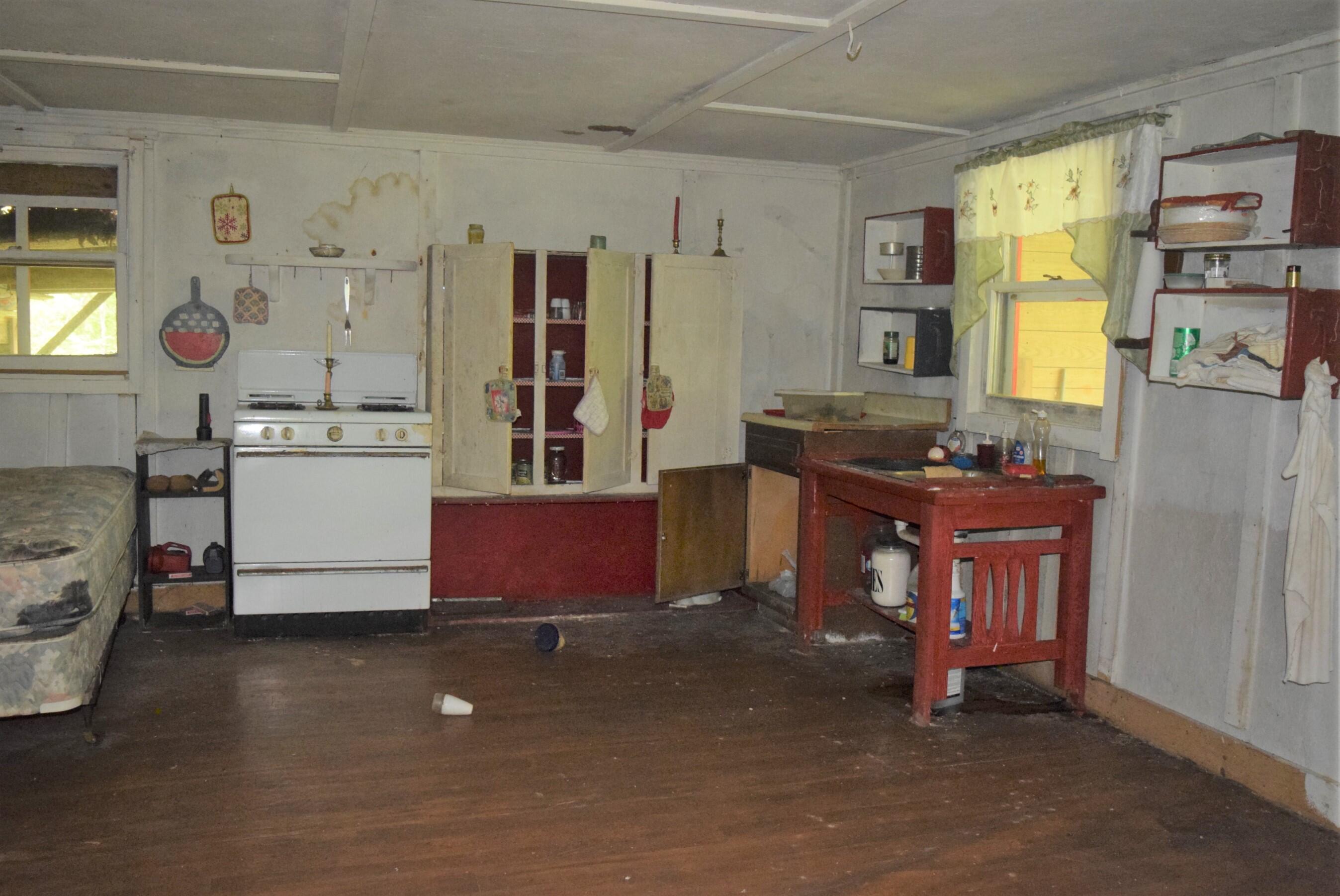 99999 Raccoon Creek Road McKee, KY 40447 - Photo 6 of 11 DSC_0744