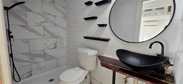 $2,300 | 3603 Fontana Drive, Dallas, TX 75220