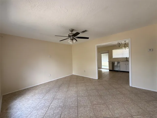 $229,000 | 10119 Leawood Boulevard, Houston, TX 77099