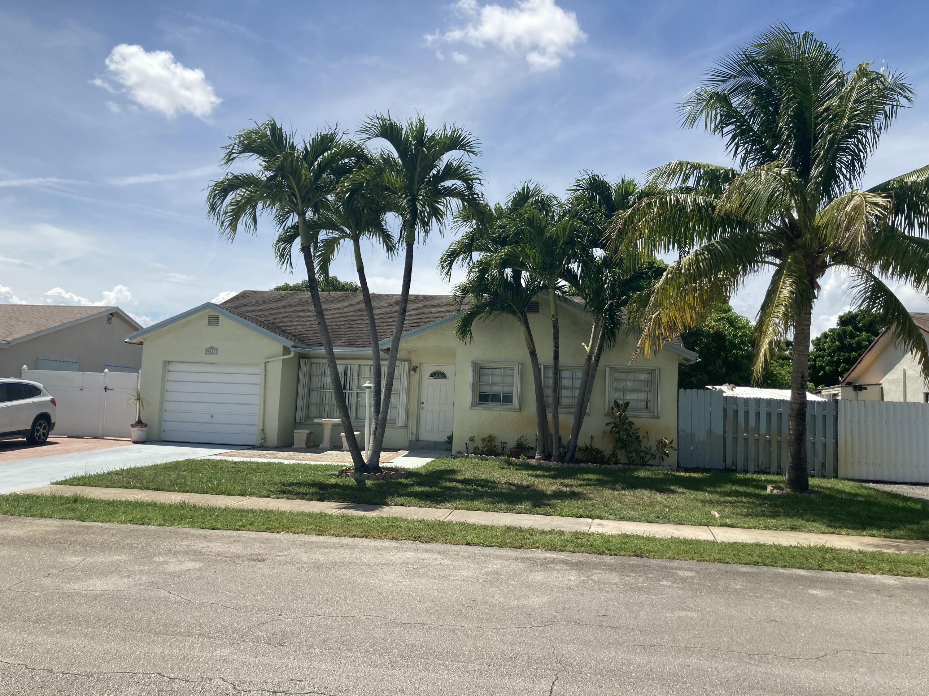 9165 Southwest 18th Street Boca Raton, FL 33428 - Photo 1 of 19 1000154291