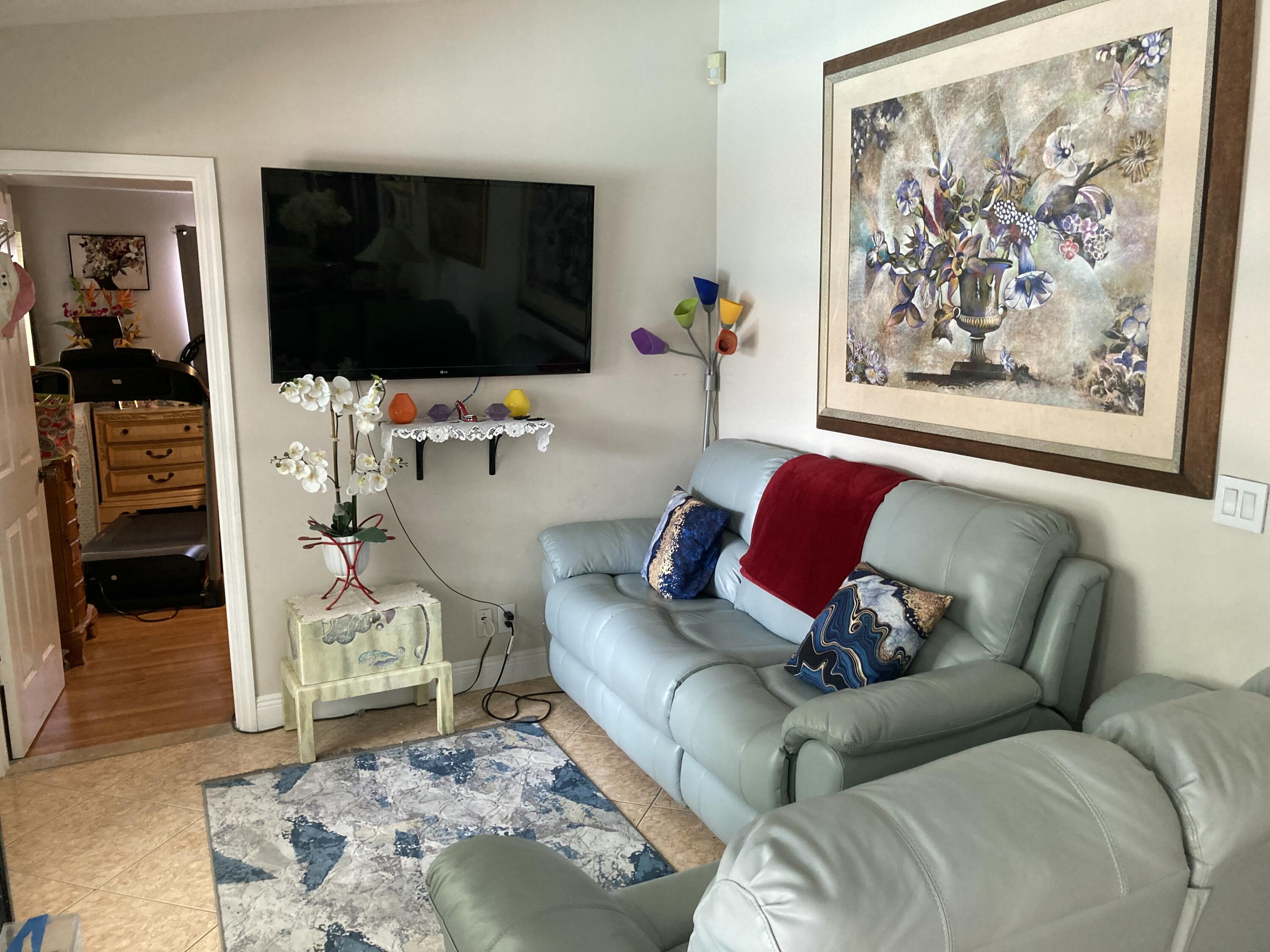 9165 Southwest 18th Street Boca Raton, FL 33428 - Photo 11 of 19 1000154322