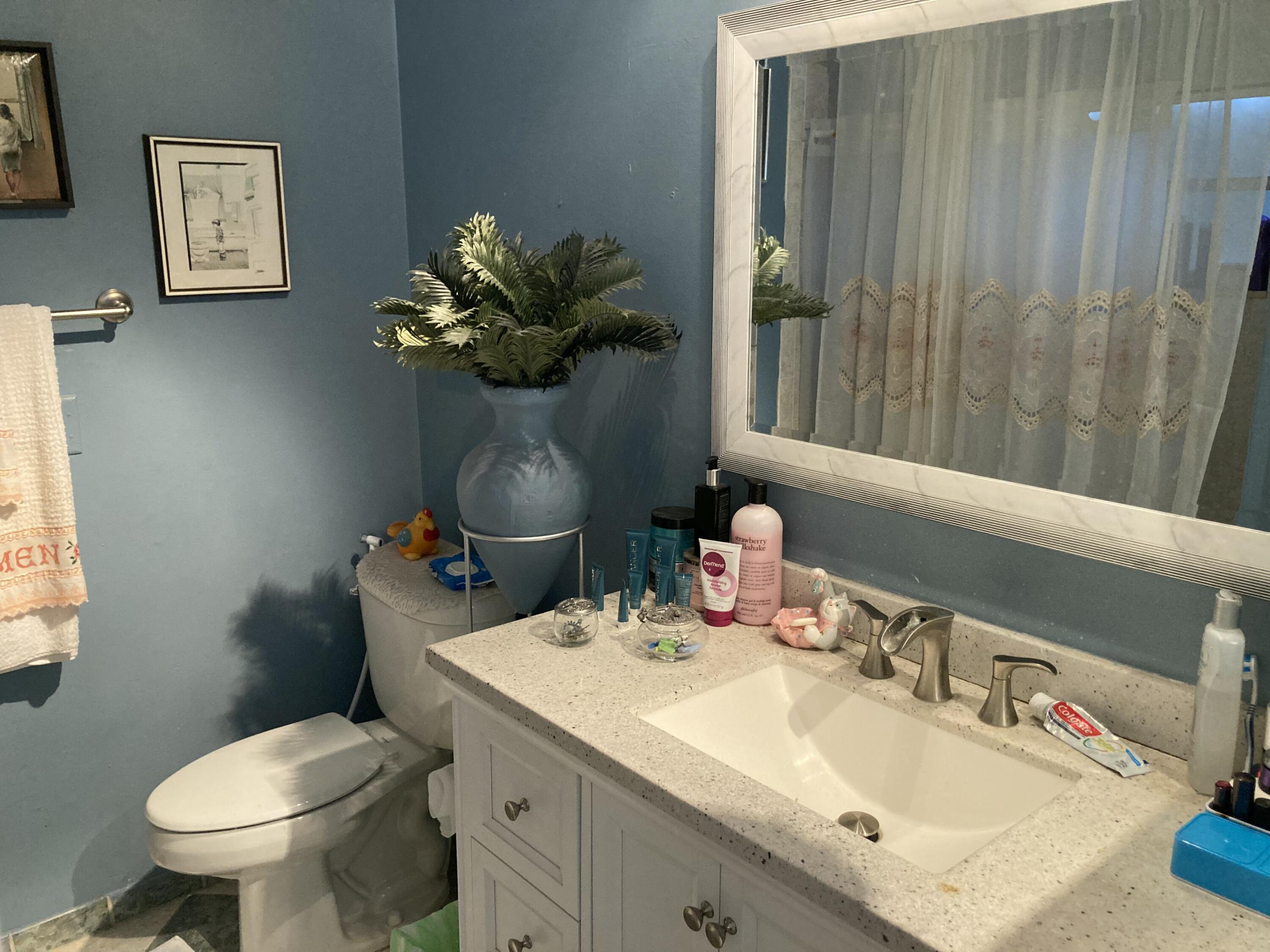 9165 Southwest 18th Street Boca Raton, FL 33428 - Photo 14 of 19 1000154325