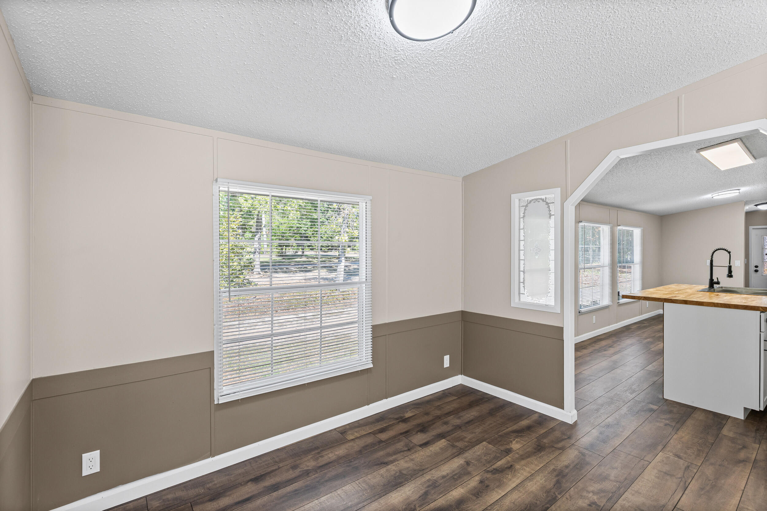 4684 Rollins Road Augusta, GA 30906 - Photo 11 of 34 11_2026-04-17_4684_rollins_rd-srm-11