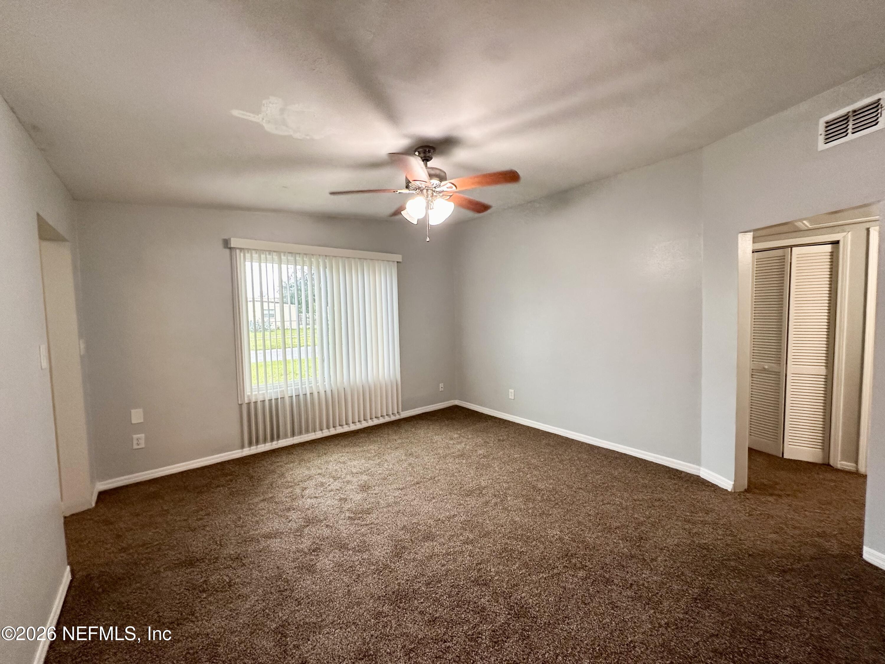 10708 Briarcliff Road East Jacksonville, FL 32218 - Photo 9 of 34 Living Room