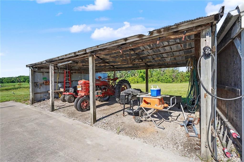 3762 Thomas Road Wellsville, KS 66092 - Photo 39 of 61 Gallery Image 39