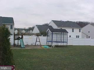 168 Valley Drive Reading, PA 19606 - Photo 3 of 6