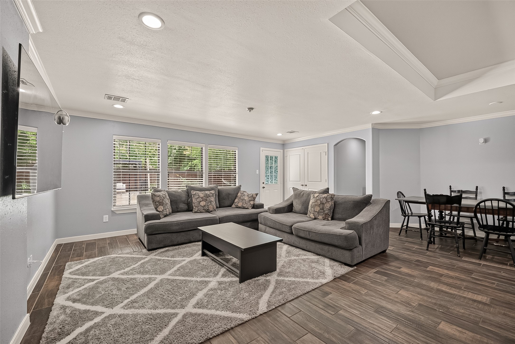 810 Creager Street Houston, TX 77034 - Photo 7 of 34