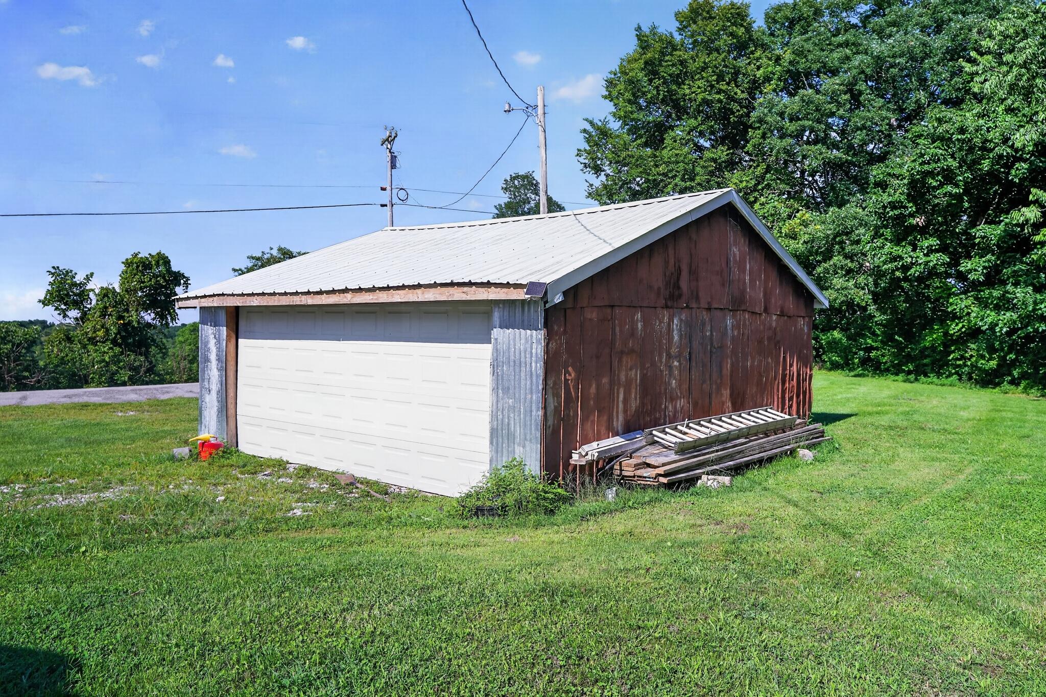 1321 Kays Road Lawrenceburg, KY 40342 - Photo 52 of 60 07_1321_Kays_Rd-Exterior-7266
