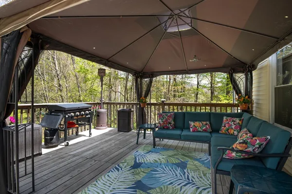 $385,000 | 11 Bray Road, Buckland, MA 01370