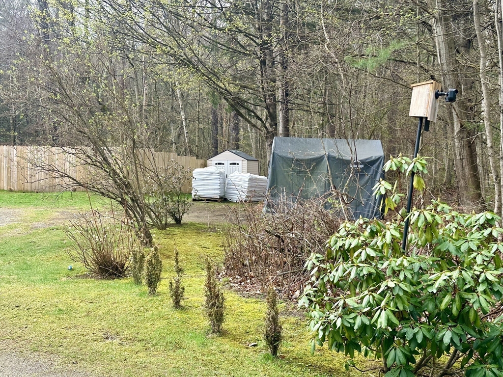 11 Bray Road Buckland, MA 01370 - Photo 4 of 34