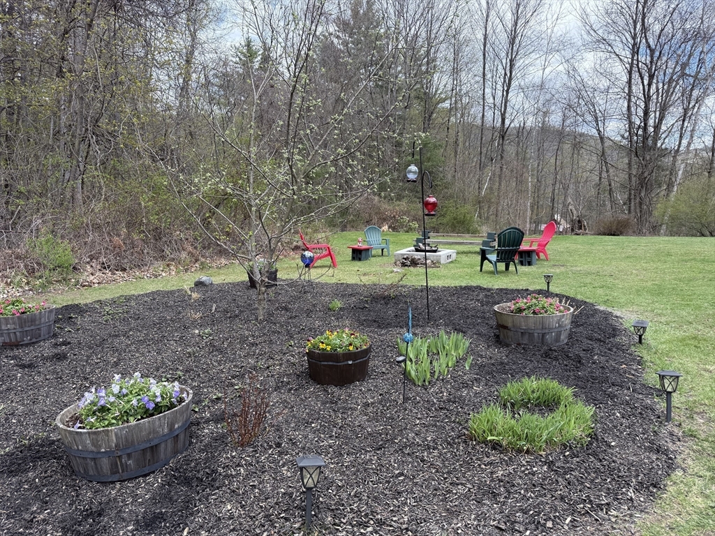 11 Bray Road Buckland, MA 01370 - Photo 6 of 34