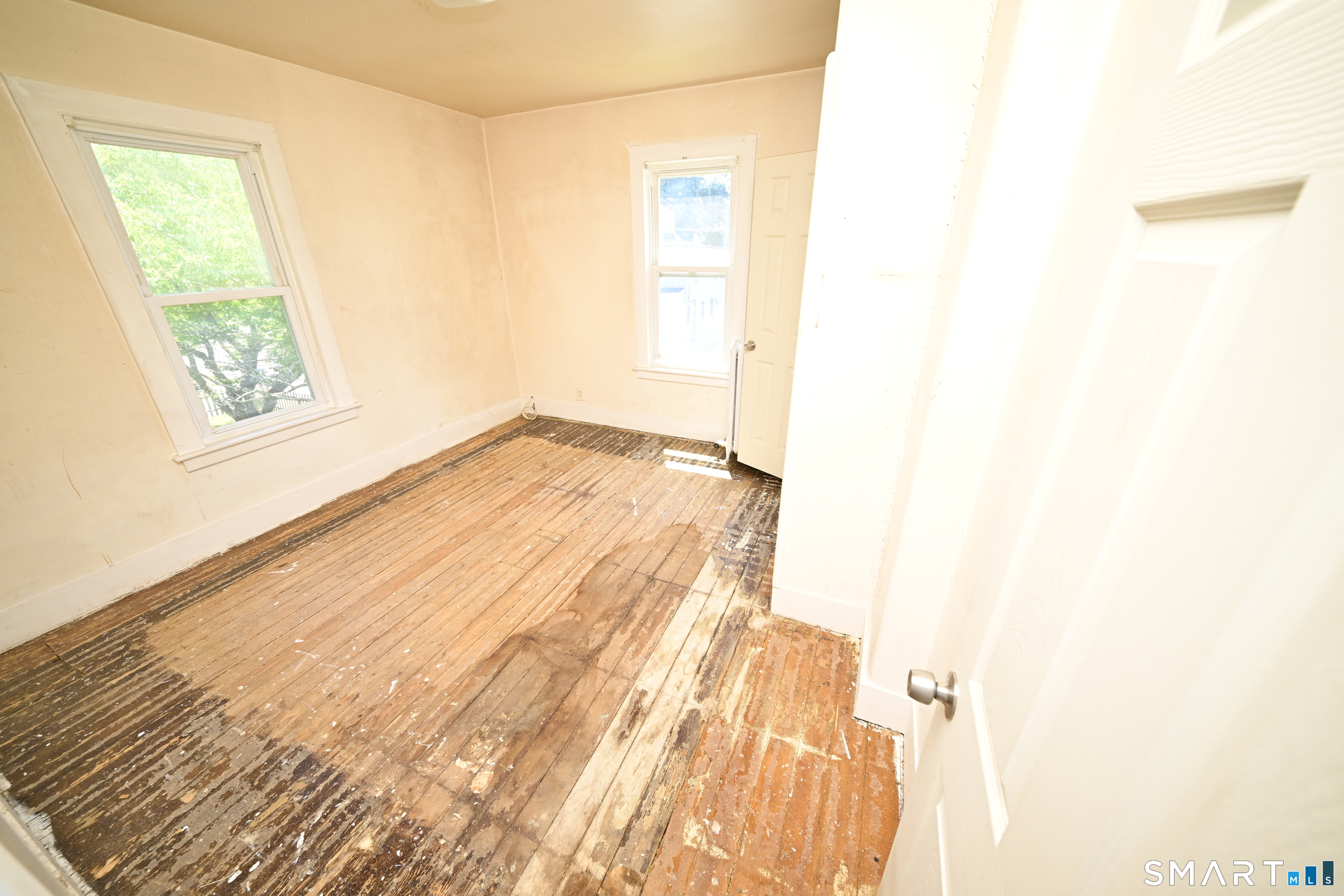 29 Locke Street Ansonia, CT 06401 - Photo 36 of 39