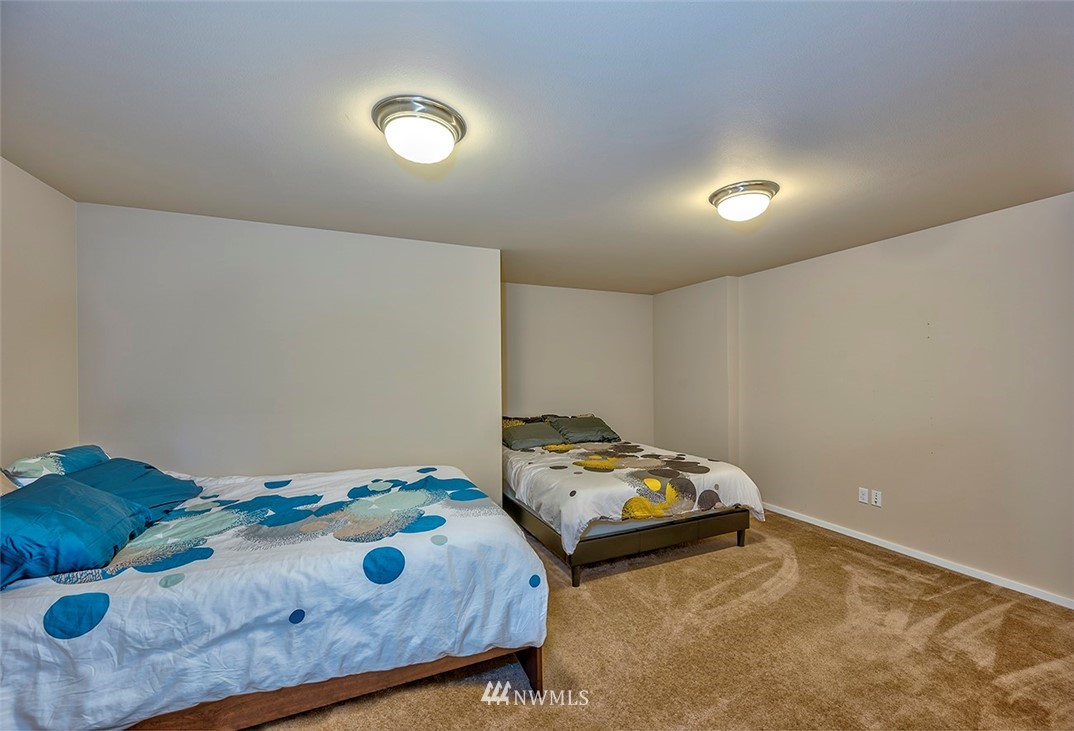 16522 2nd Avenue Southeast Bothell, WA 98012 - Photo 16 of 20