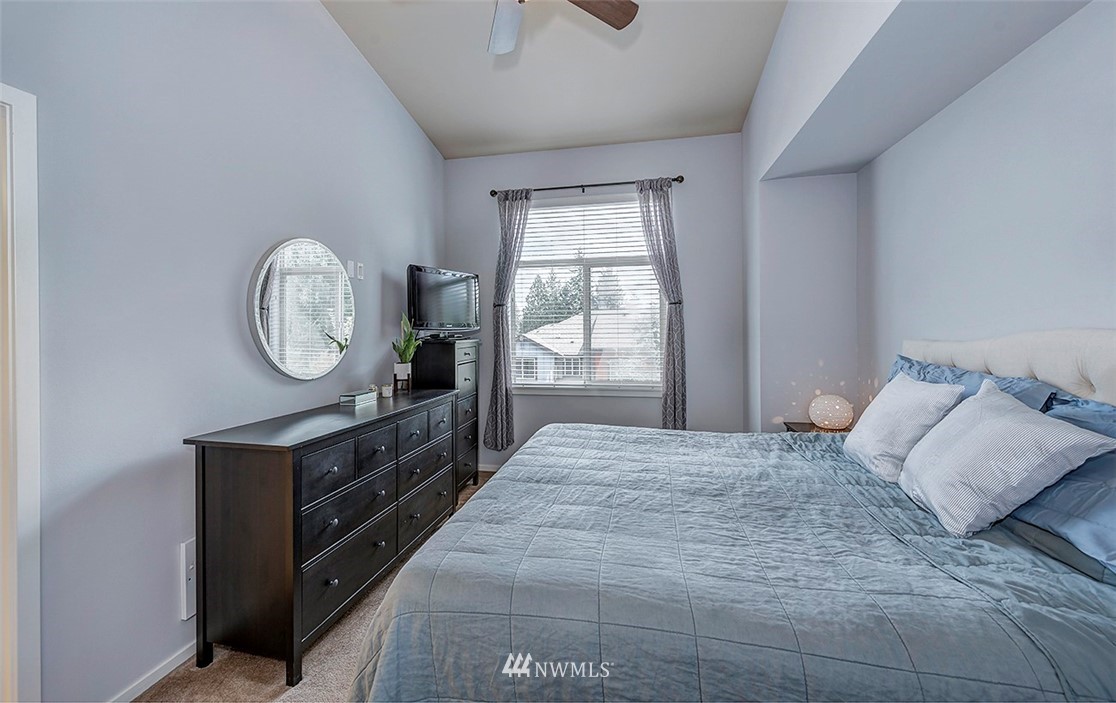 16522 2nd Avenue Southeast Bothell, WA 98012 - Photo 8 of 20