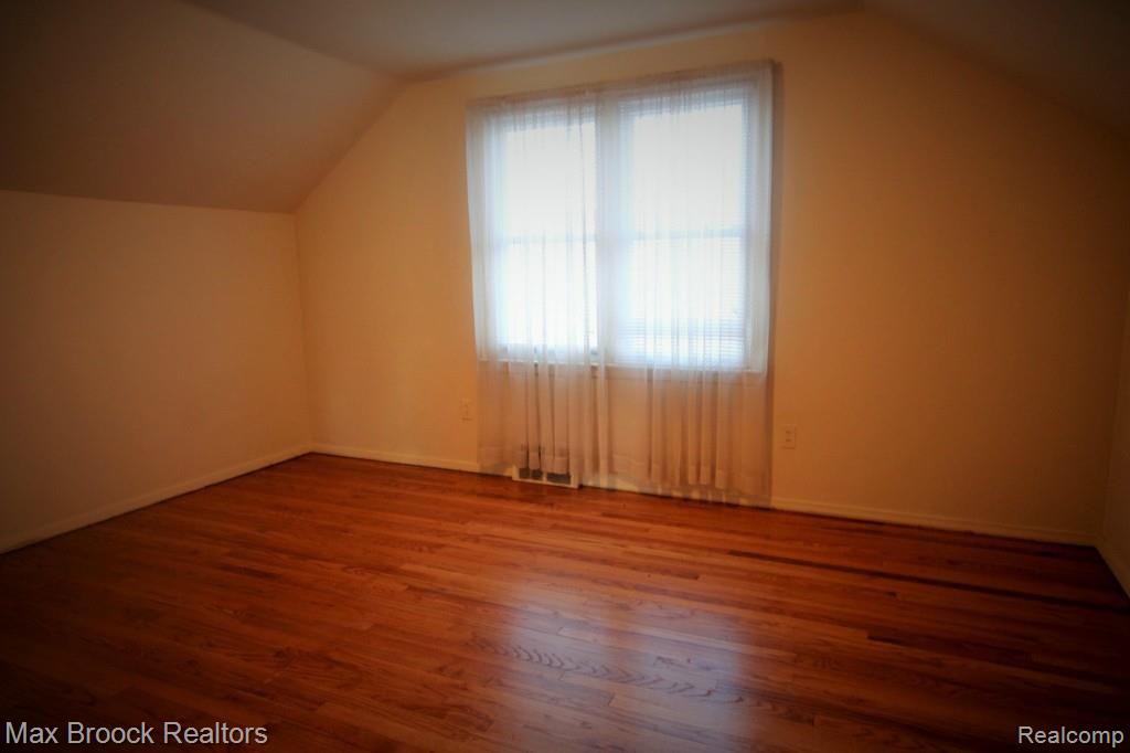2744 Cumberland Road Berkley, MI 48072 - Photo 20 of 23 21#.jpg