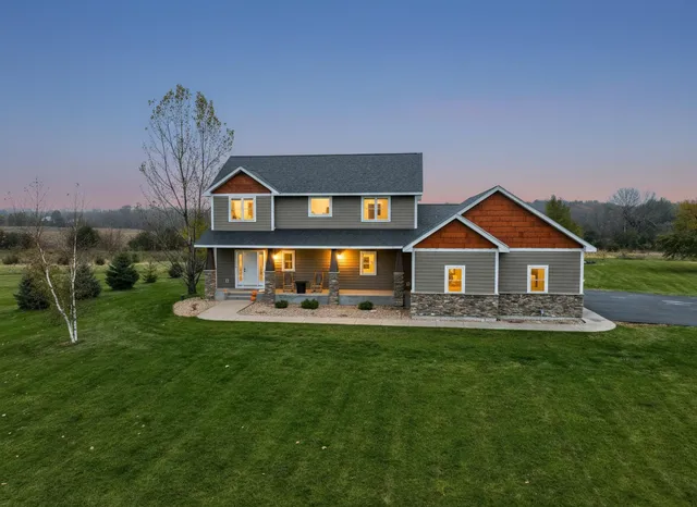 $650,000 | 1261 84th Street, New Richmond, WI 54017