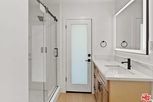 $7,500 | 4020 La Salle Avenue, Culver City, CA 90232