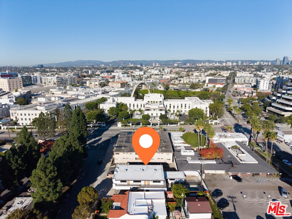 4020 La Salle Avenue Culver City, CA 90232 - Photo 29 of 33 a view of a city
