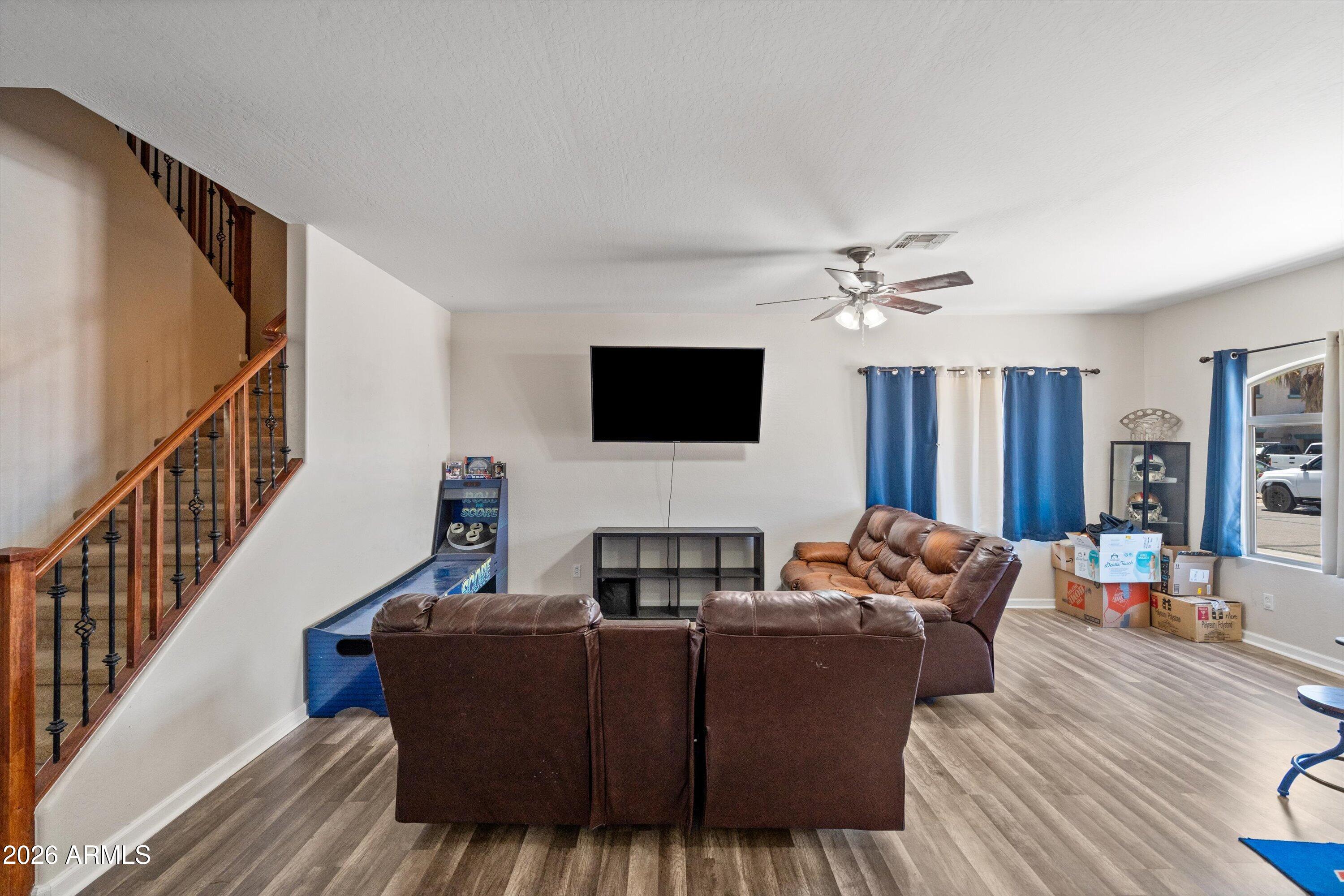 9630 Barley Road Florence, AZ 85132 - Photo 7 of 49 07-Living Room