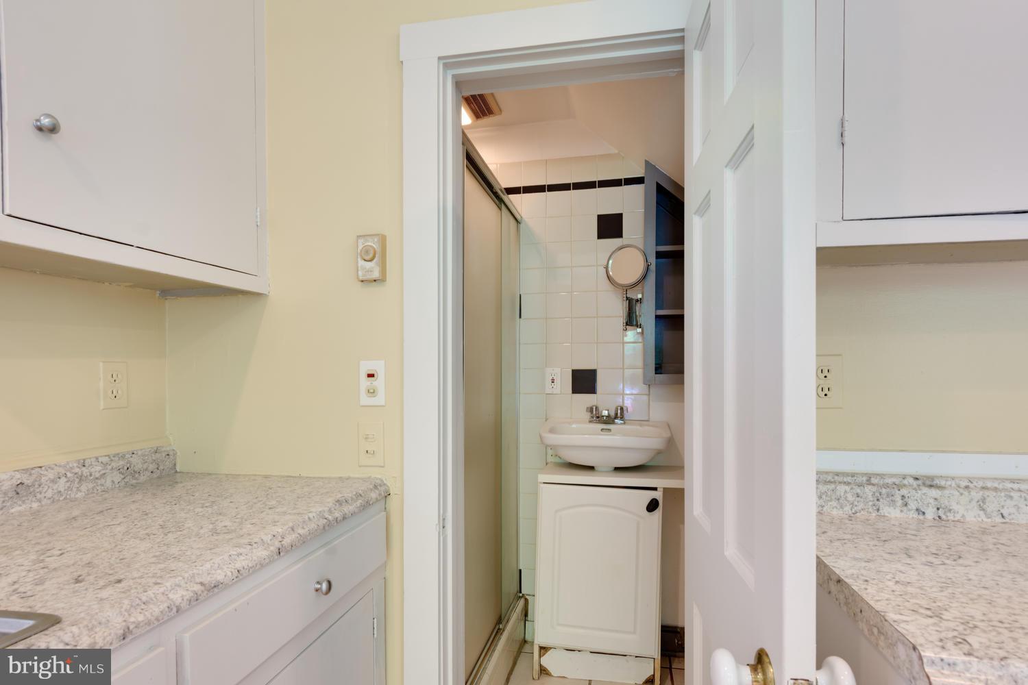 113 Front Street Crumpton, MD 21628 - Photo 14 of 30 1St floor Bath