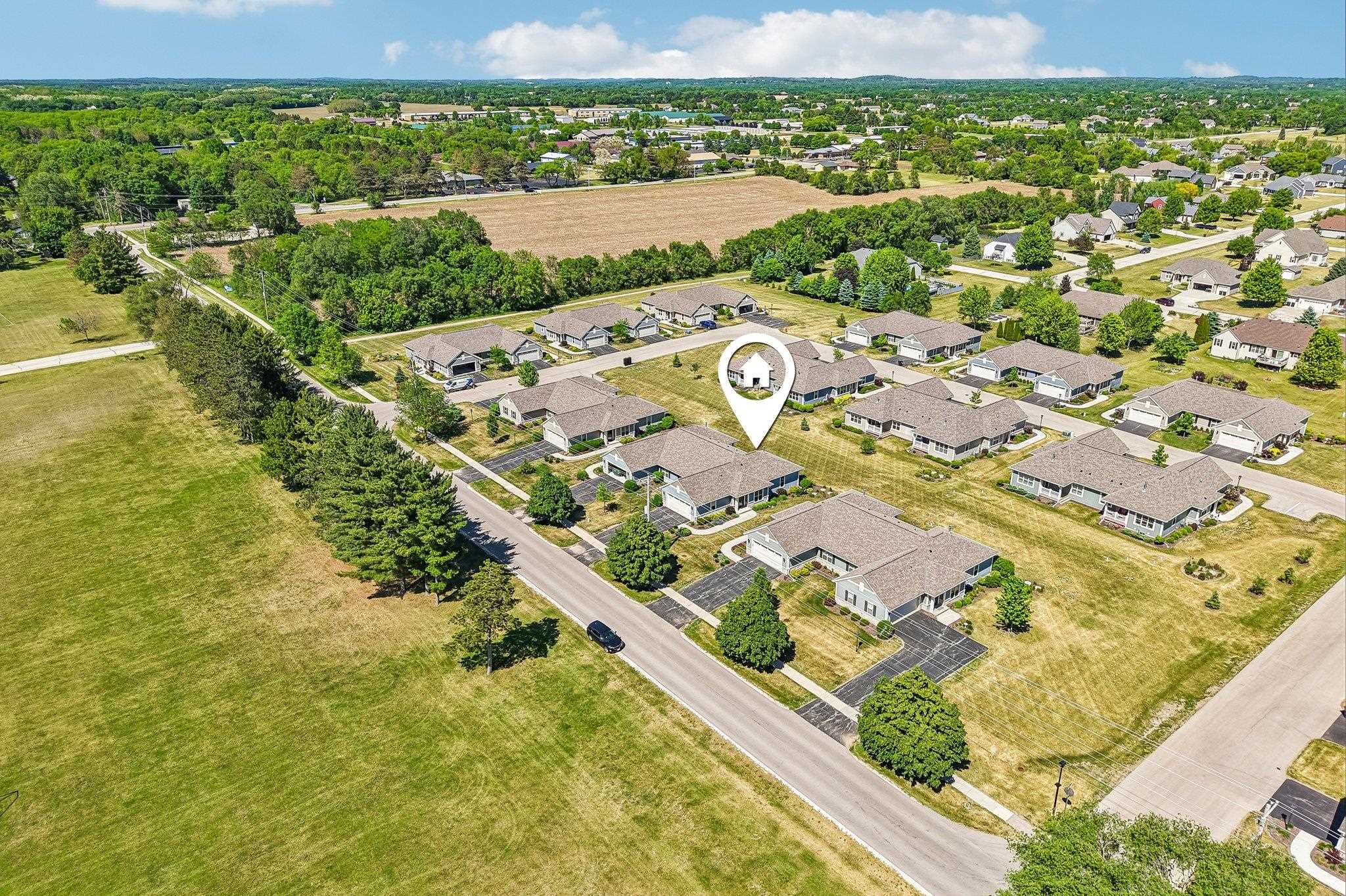 306 Markham Road, Unit 202 Eagle, WI 53119 - Photo 26 of 28