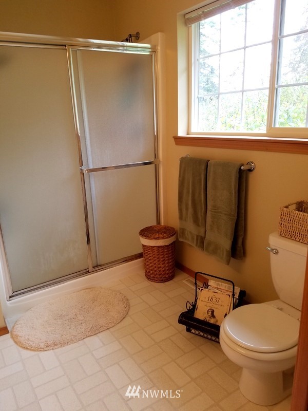 8224 177th Lane Southwest Rochester, WA 98579 - Photo 16 of 23 Gallery Image 16