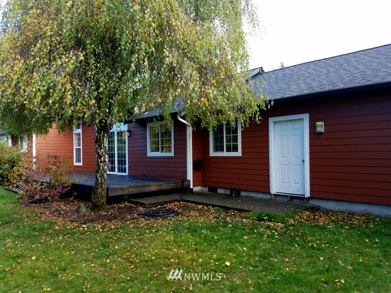 8224 177th Lane Southwest Rochester, WA 98579 - Photo 19 of 23 Gallery Image 19