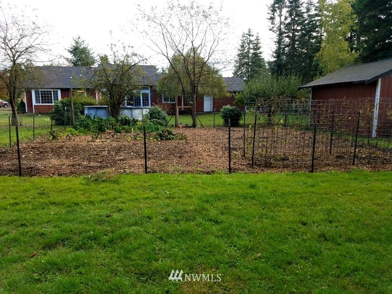 8224 177th Lane Southwest Rochester, WA 98579 - Photo 22 of 23 Gallery Image 22