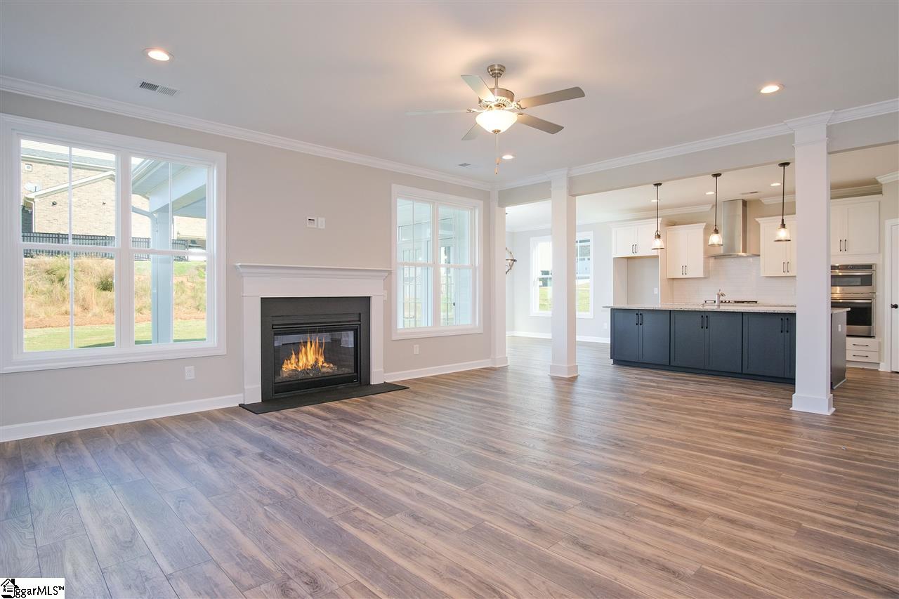 249 Crestgate Way Easley, SC 29642 - Photo 2 of 31 Gallery Image 2