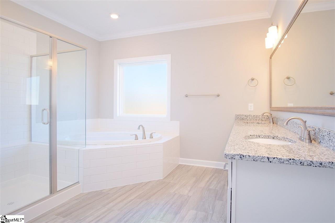 249 Crestgate Way Easley, SC 29642 - Photo 21 of 31 Gallery Image 21