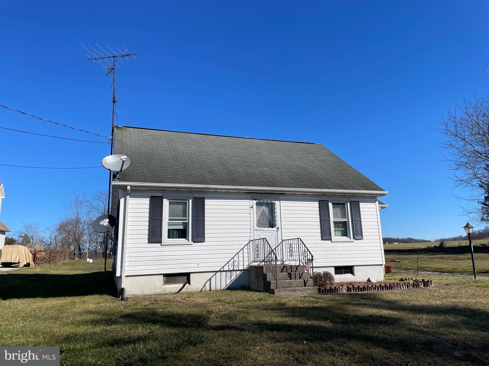 5698 North Church St