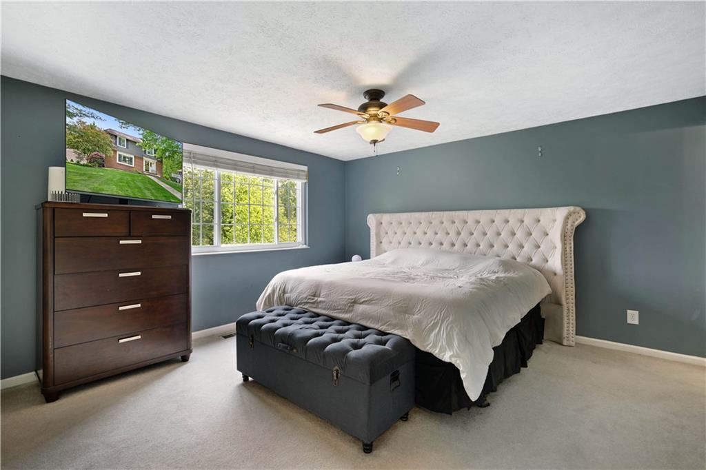 260 Partridge Run Road Gibsonia, PA 15044 - Photo 17 of 31 Gallery Image 17