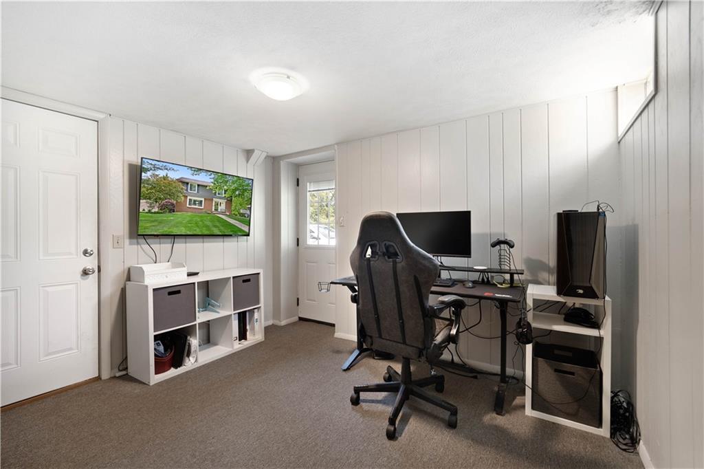 260 Partridge Run Road Gibsonia, PA 15044 - Photo 27 of 31 Gallery Image 27