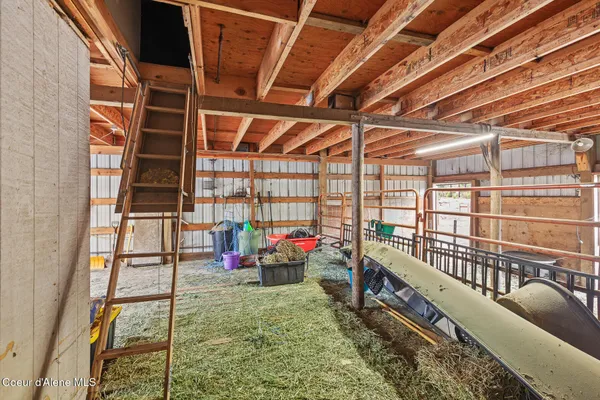 $714,900 | 2874 East Hudlow Road, Hayden, ID 83835