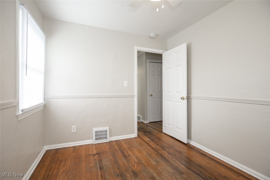 455 Metcalf Road Elyria, OH 44035 - Photo 13 of 25 Gallery Image 13