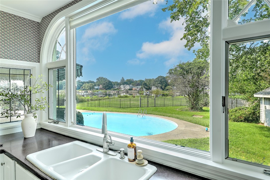 80 New Meadow Road Barrington, RI 02806 - Photo 24 of 45 Gallery Image 24