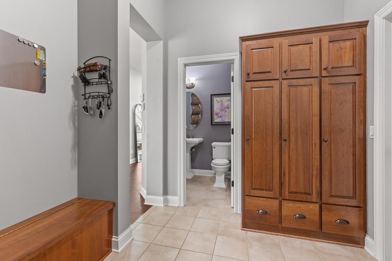 9106 Cold Stream Lane Eden Prairie, MN 55347 - Photo 23 of 64